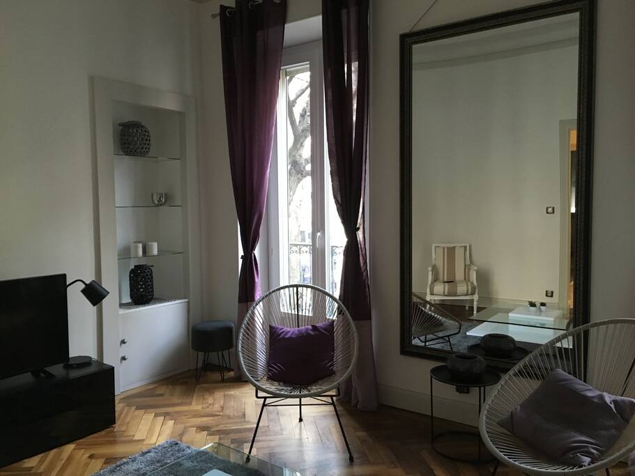Salon