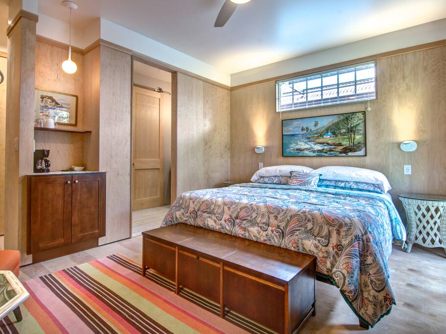 HO2-2-Bedroom with kitchenette