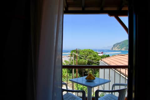 Sea Breeze Studio Double - SEA VIEW SKOPELOS TOWN