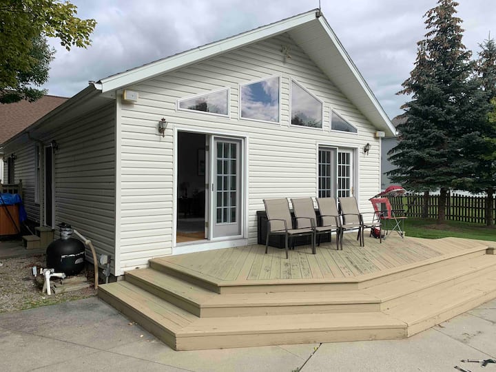 Top 10 Airbnb Vacation Rentals In Sackets Harbor, New York Updated