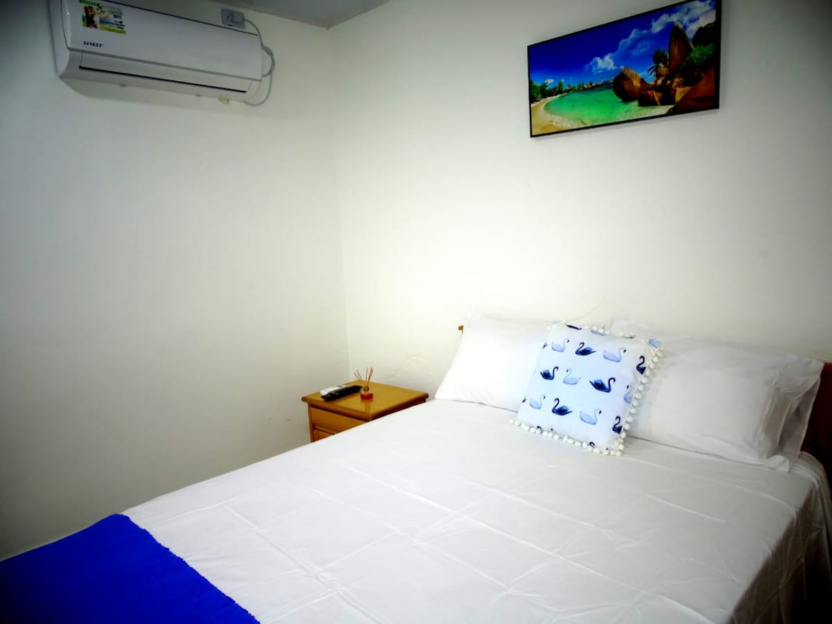 ห้องนอนใหญ่ (Master Bedroom) 