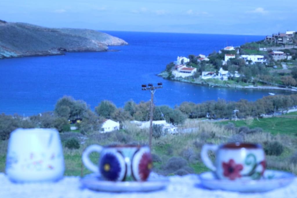 Σπίτι με υπέροχη Θέα - Cottages for Rent in Otzias, Egeo, Greece