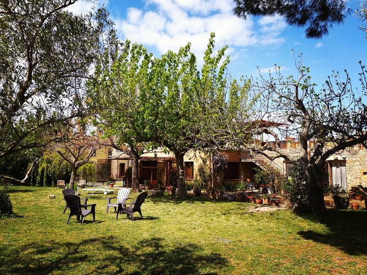Casa Rural Emporda 7 People Houses For Rent In Torroella De Montgri Catalonia Spain