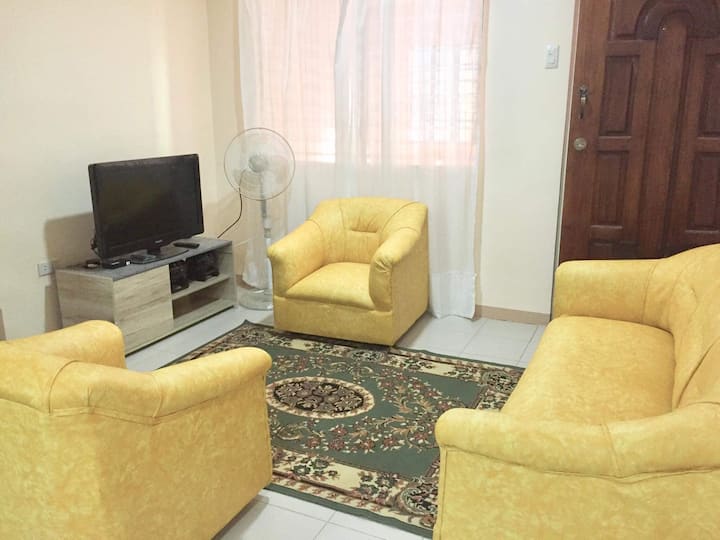 Spacious Town House In Consolacion Close Sm Mall - Liloan