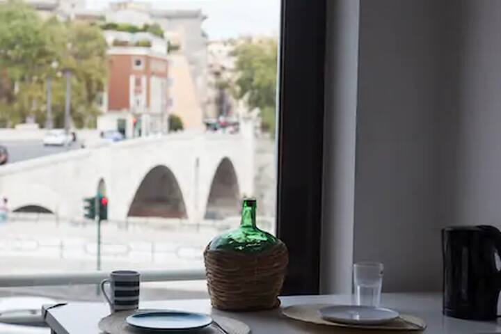 BigFamilyFlats – Navona/Vatican – 4 rooms / 8pax gallery image 2