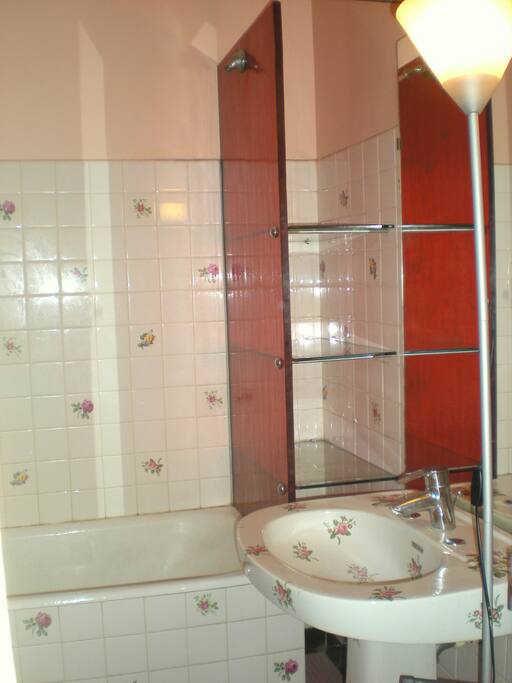 Place to store your beauty products