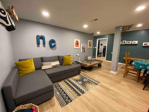 Popular Airbnb listing: Brevard Base Camp FIRE PIT/ CYCLE GARAGE/ARCADE in Brevard / Transylvania
