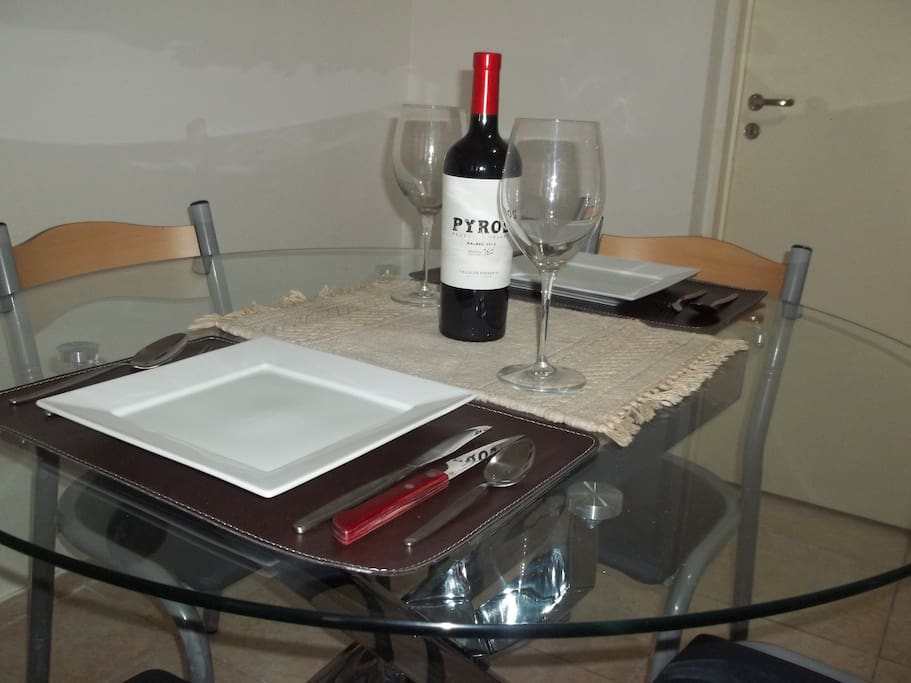 buen ambiente para una buena cena!!
