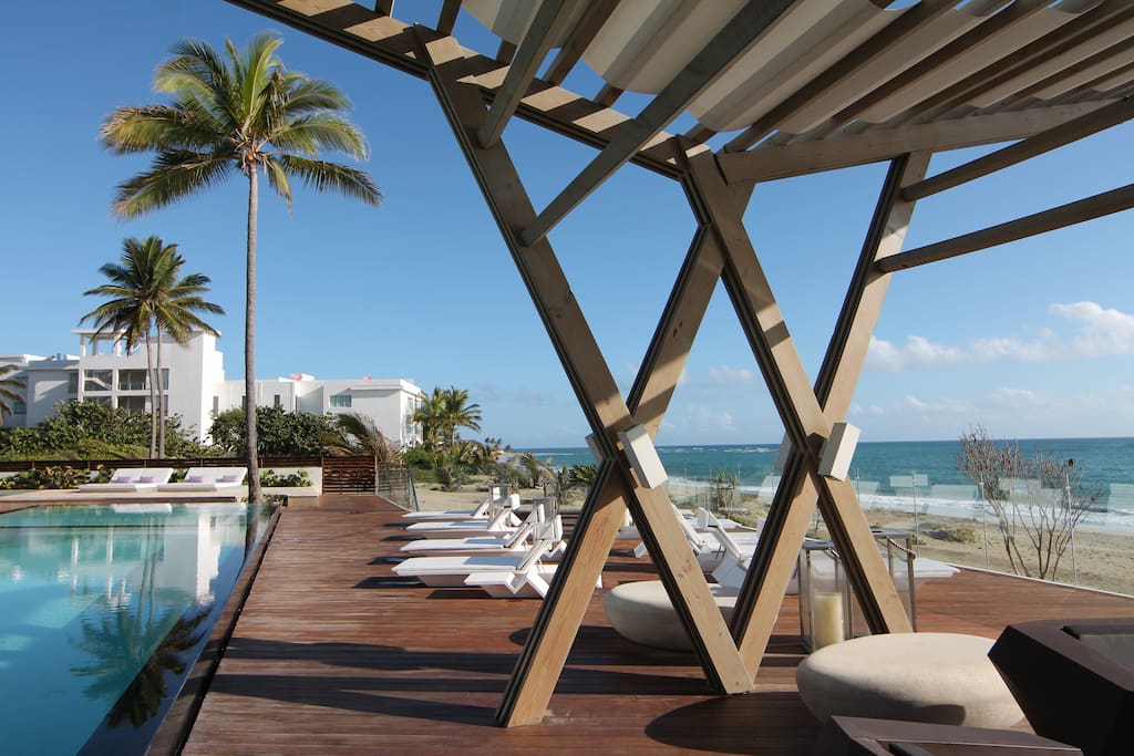 Pool deck