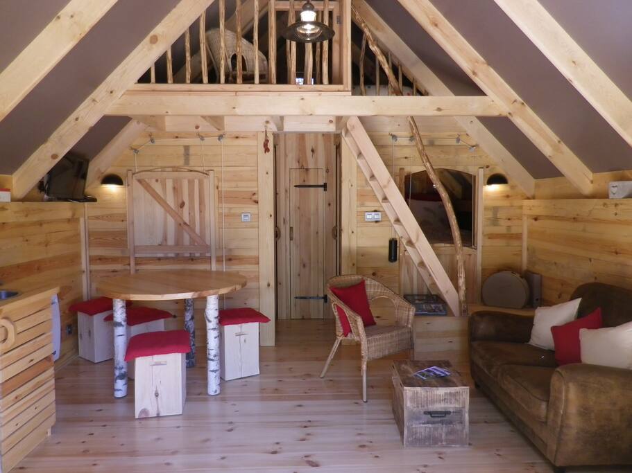 Vue d'ensemble de l'intérieur de la Cabane