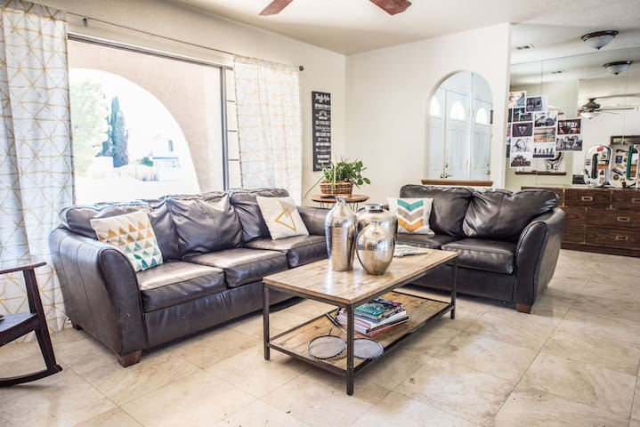 Ultra Spacious, Boulder City Home with Pool