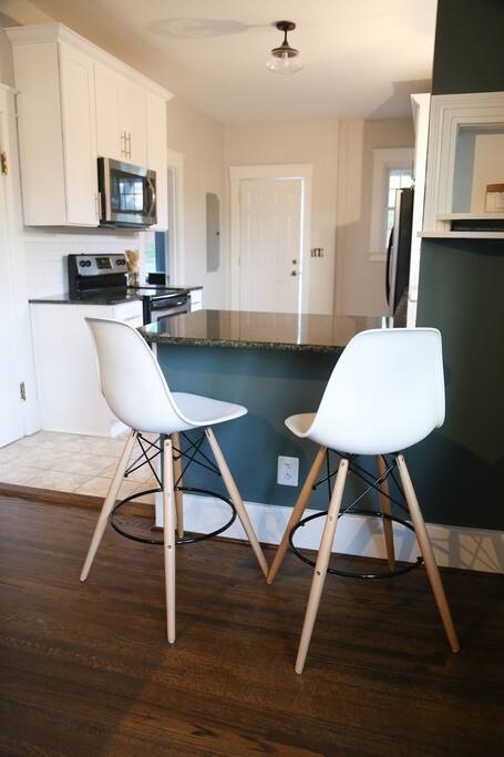 Kitchen (1 of 4)