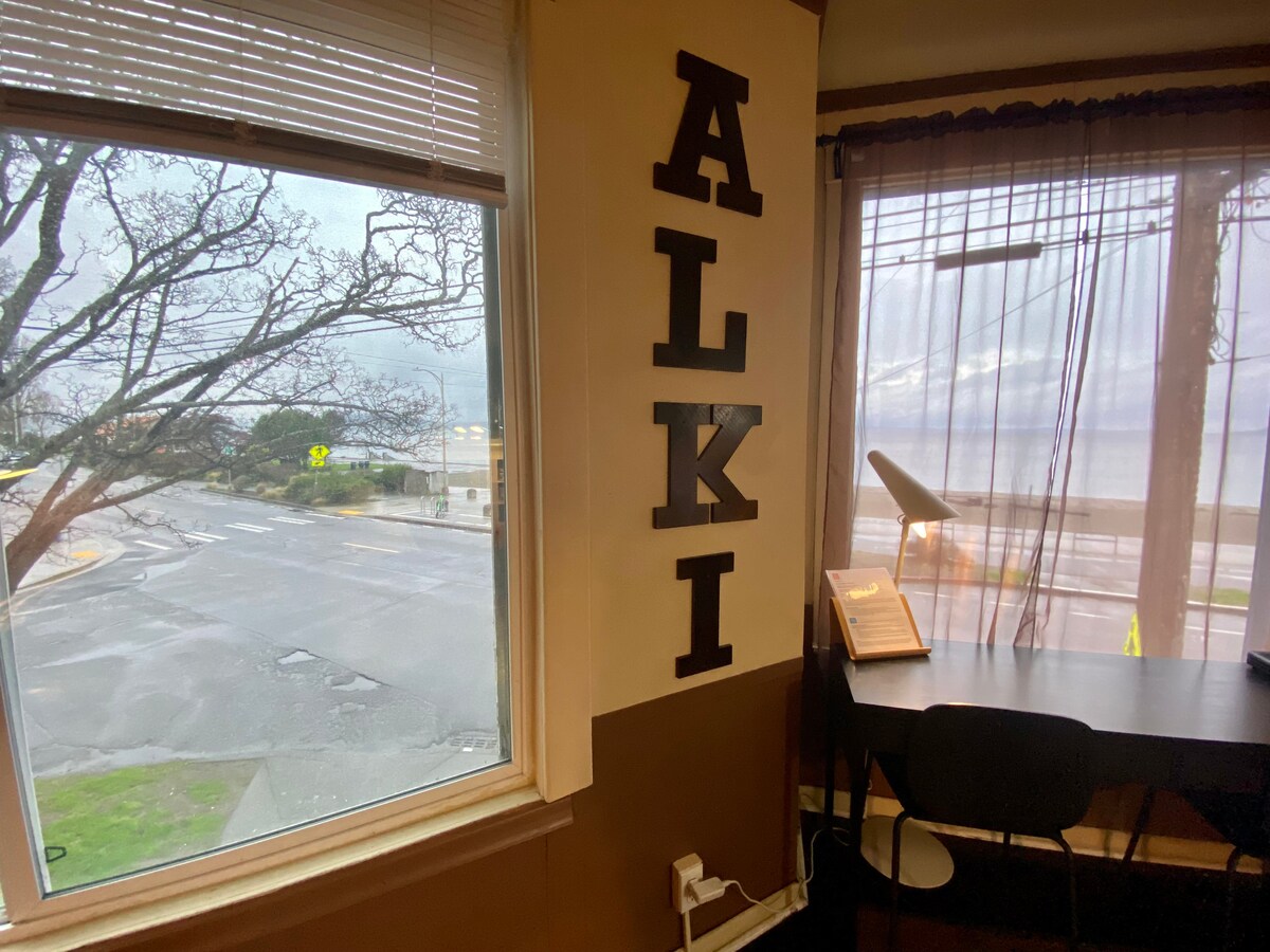 Alki Beach