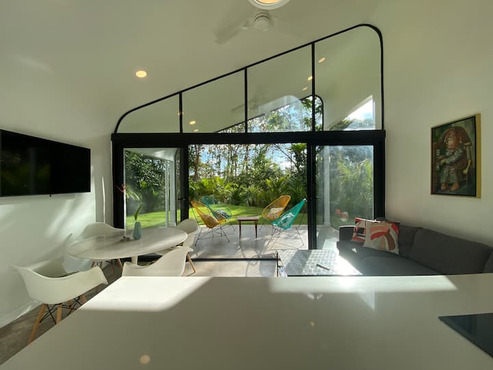 Modern newly built villa, 5 min from the beach — 2 bedroom vacation rental in Uvita