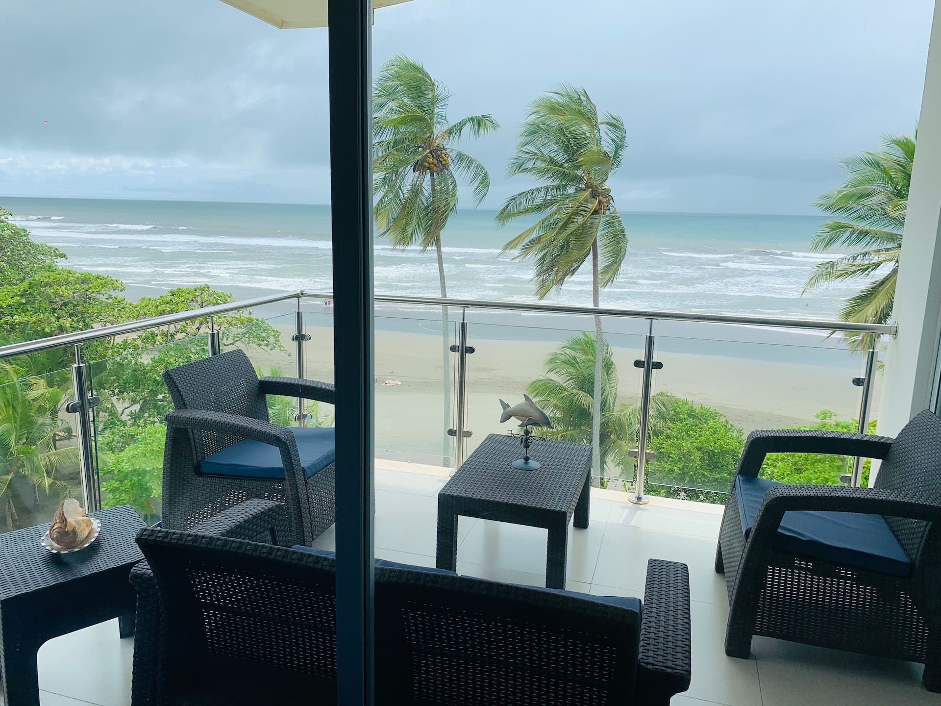 New Penthouse Condo @ pristine Bejuco Beach — foto 5