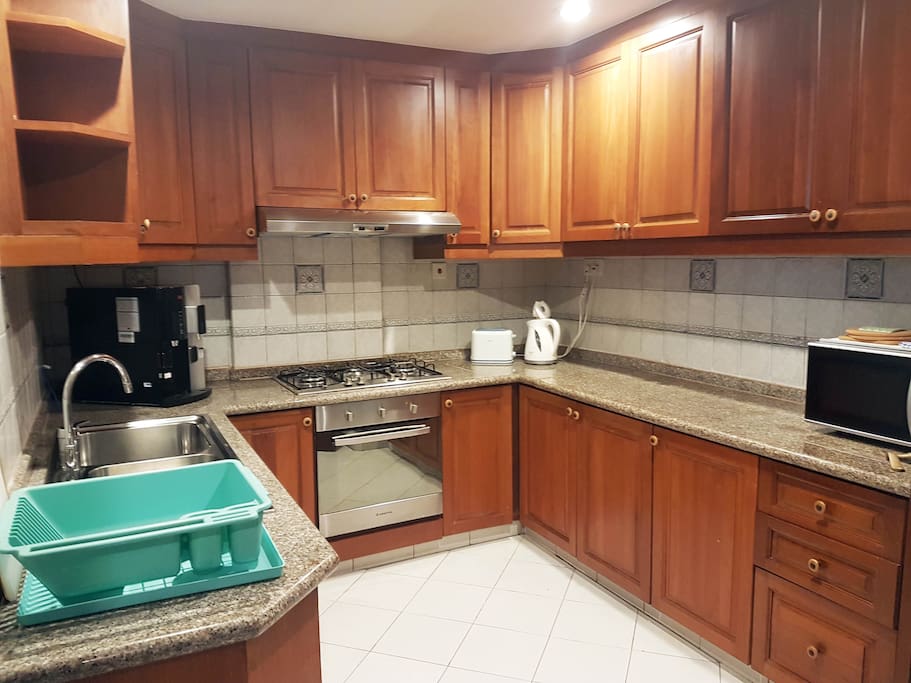 Fully-equipped kitchen