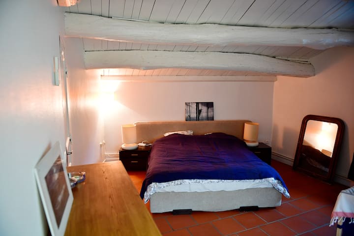 Habitación principal, 160 cm x 200 cm 