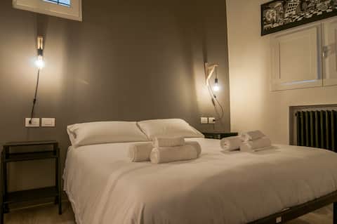 Factory House La Viola