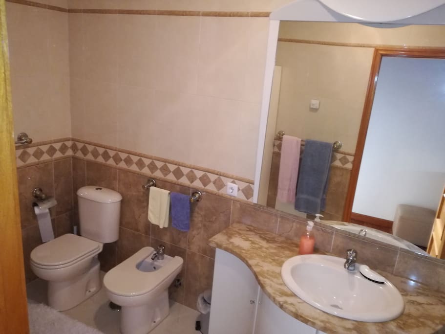 Main bathroom