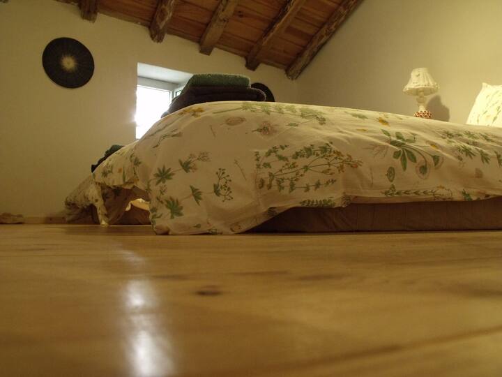 Двокреветна соба, 
спална соба 