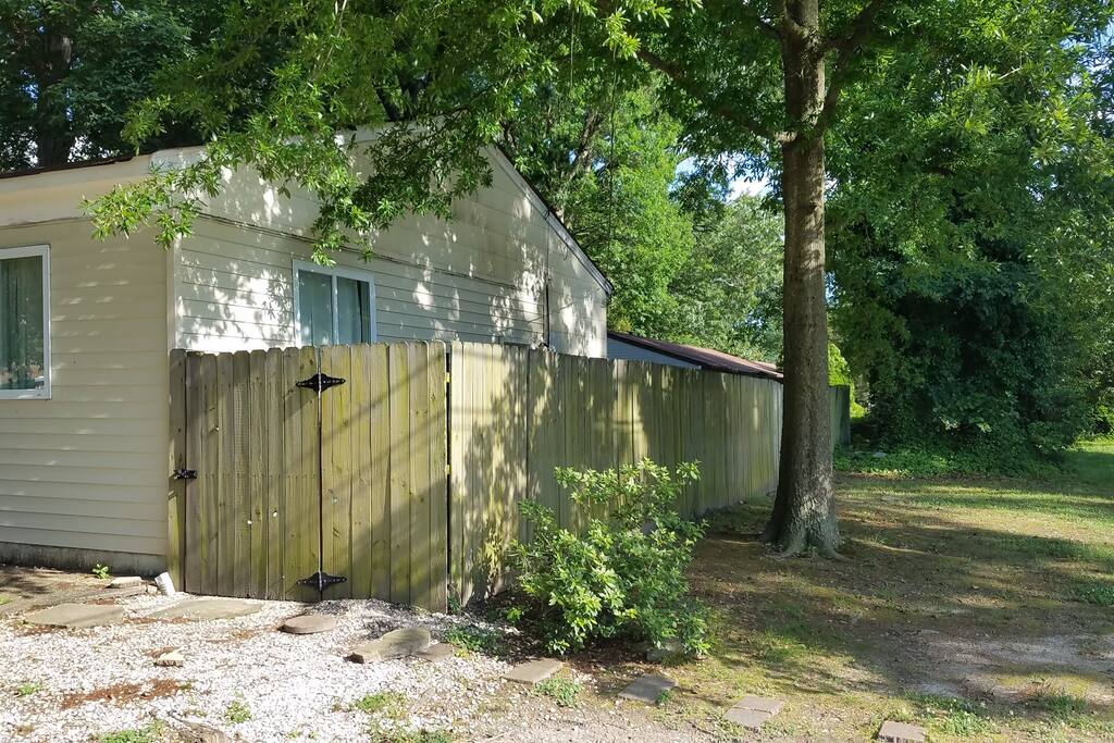 Unit Entrance - Two Gates