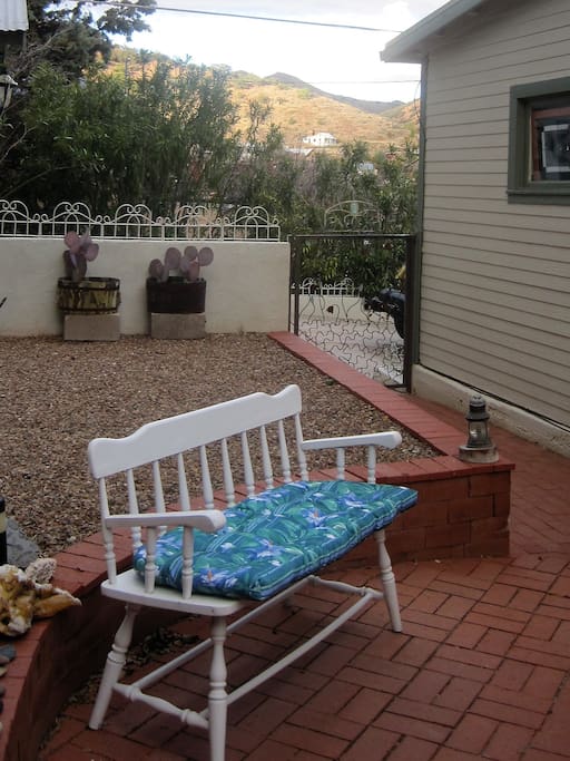 A perfect place to enjoy the High Desert breezes