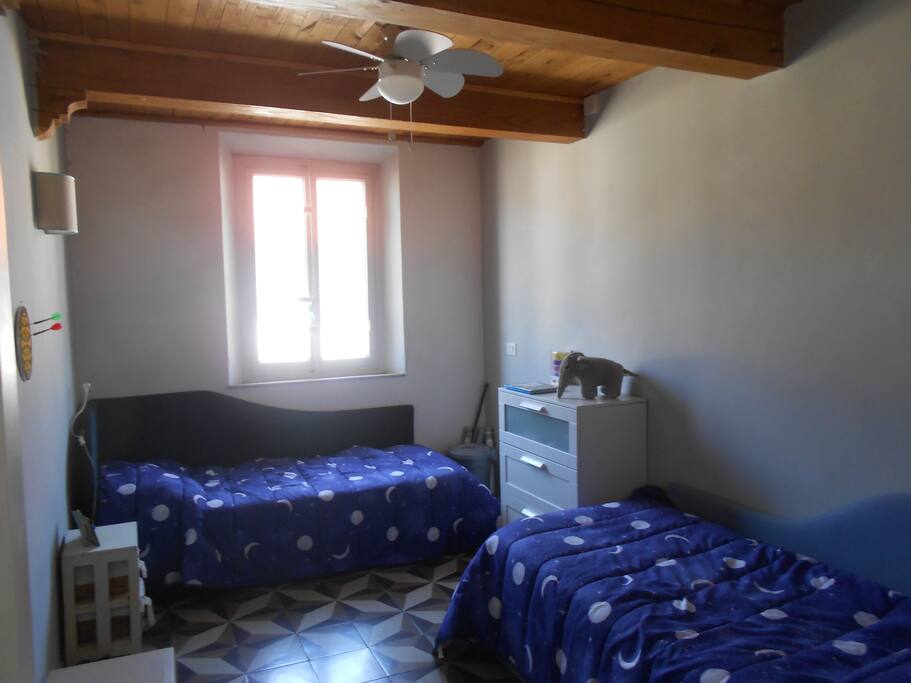 Camera con 3 letto estraibile