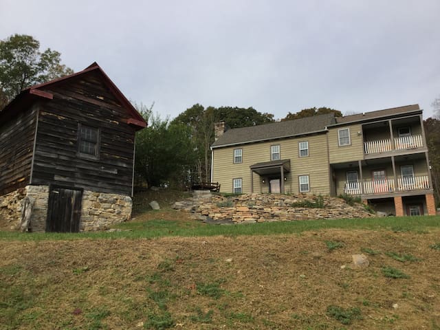 Historic Log Cabin with modern amenities!