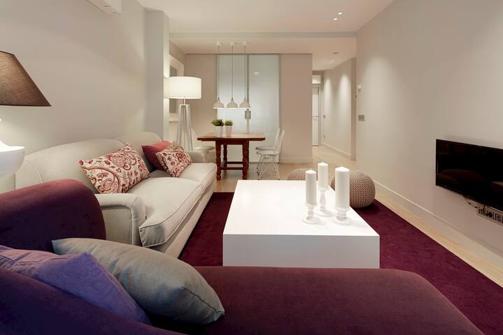 Easo Suite 1 by FeelFree Rentals gallery image 4