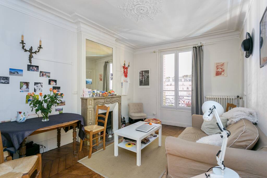 Living room.