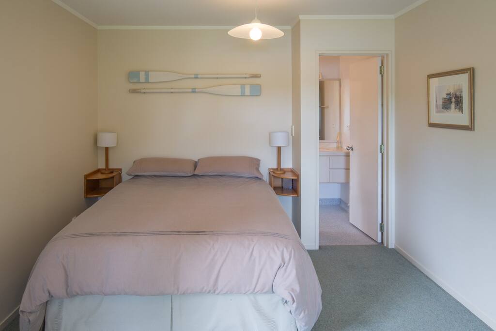 Jettyside room