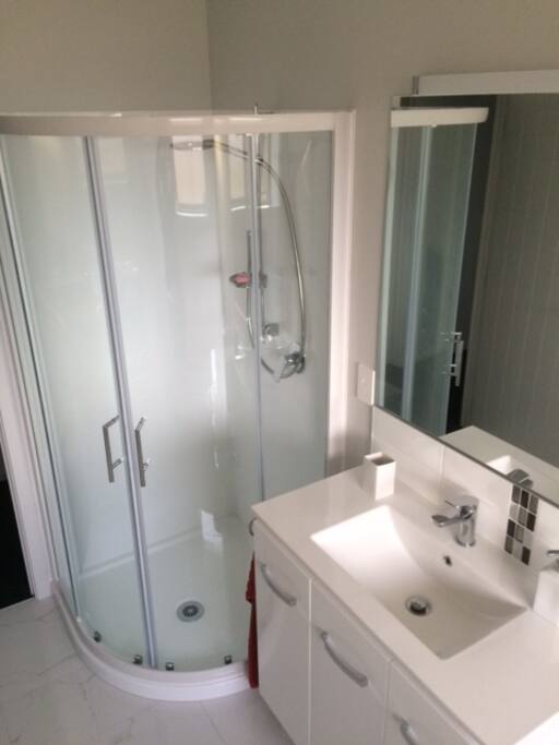 Guests bathroom