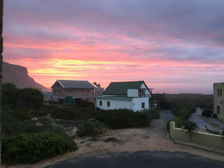 Sunset view as well as neighbour view