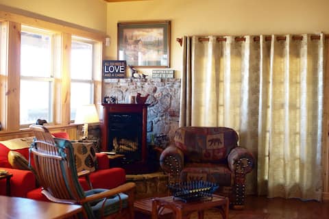 Top performing Airbnb: From tranquil relaxation to outdoor adventure in Central Arkansas Rural