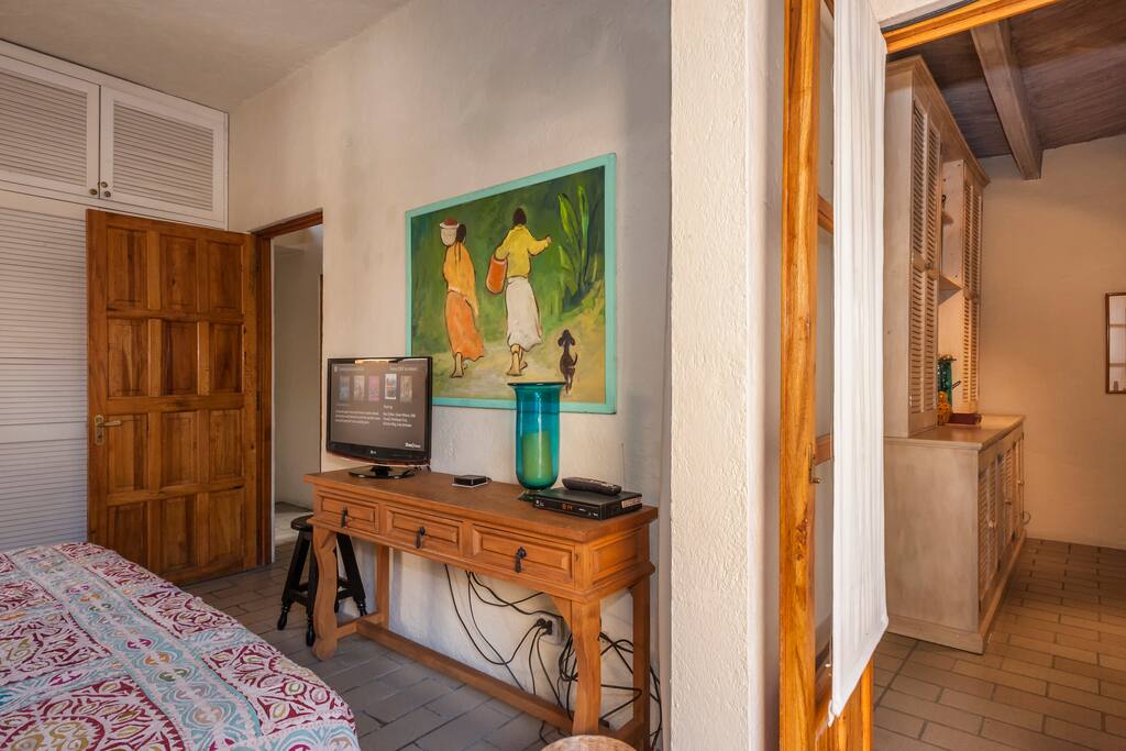 Guest bedroom