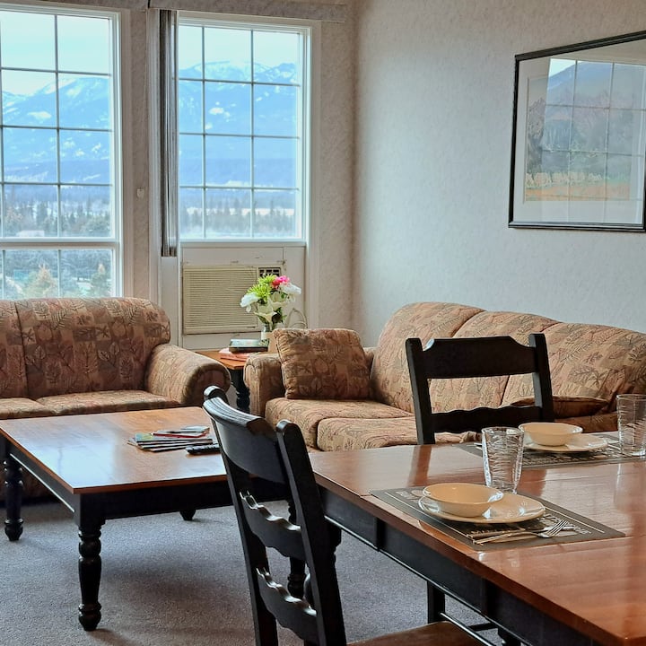 Fairmont Hot Springs Vacation Rentals & Homes British Columbia