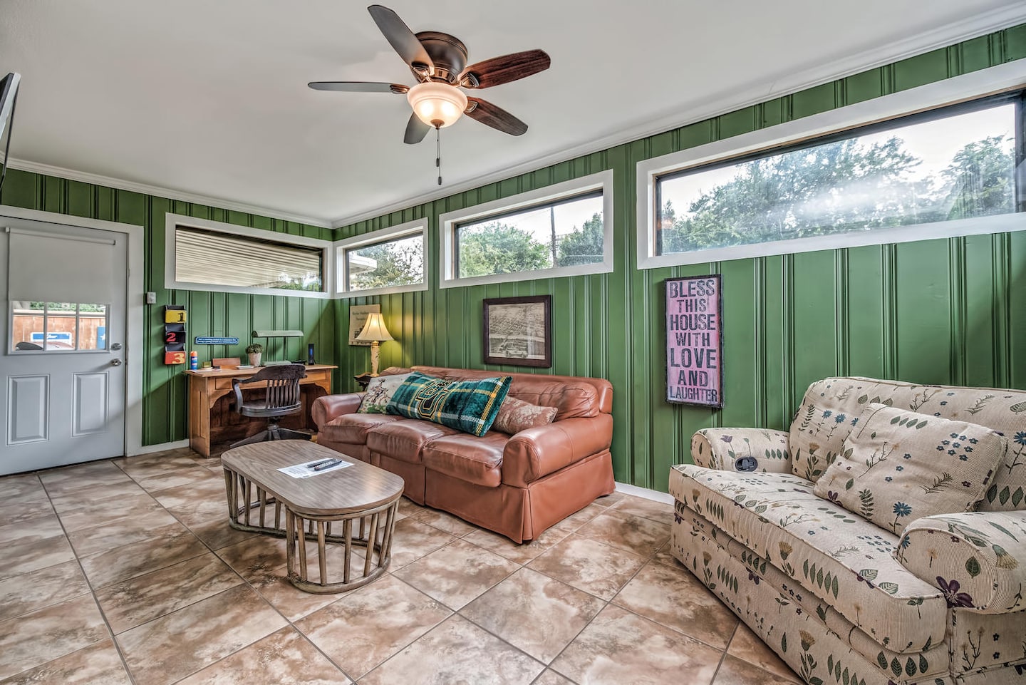 30+ Dreamy Airbnb Waco Vacation Rentals 118 Image of Airbnb rental in Waco