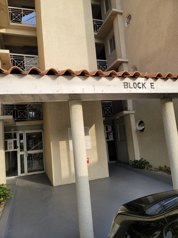 La Zona De Confort 2b/rooms Queenb Free Park, A.c - Kingston (Jamaica)