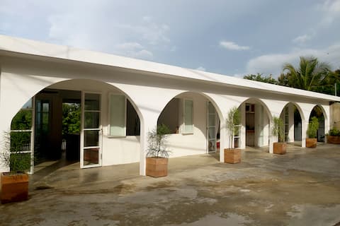 La Casa Paraiso - Ocean View - Private Villa