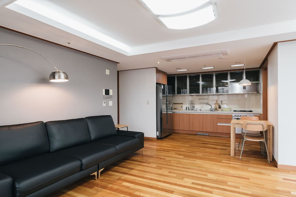 Fully equipped kitchen with a small table