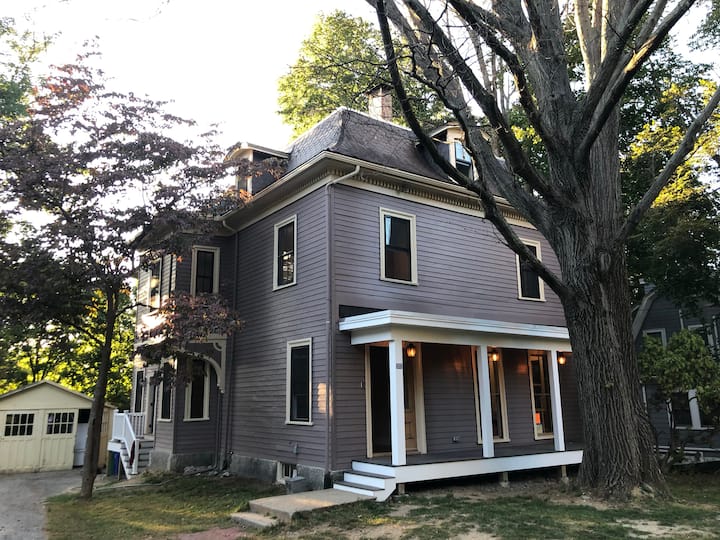 Newly renovated lux home for your extended stay. - Casas para Alugar em