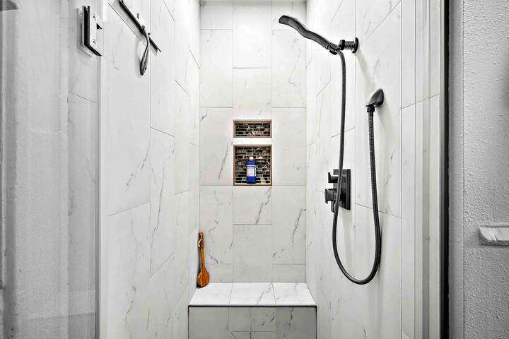 3Bed Home in RINO | Infrared Sauna | 94 Walk Score gallery image 3