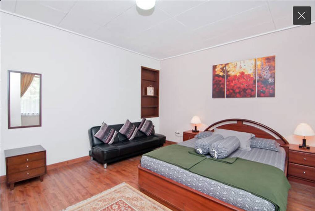 Mindi Room