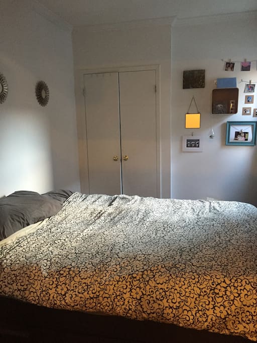 Bedroom #2 w/ queen bed