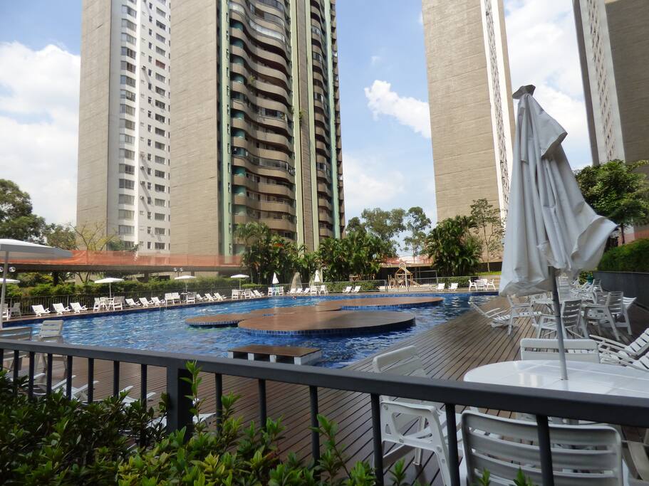 Pool / Piscina