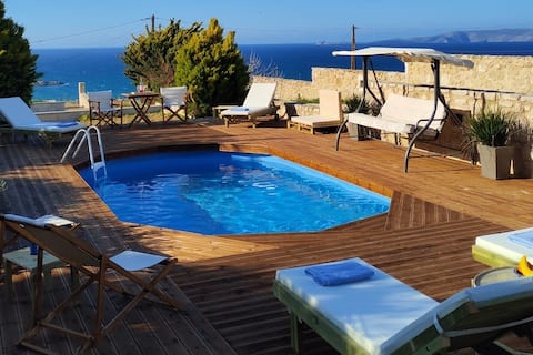 Top performing Airbnb: Pamela's house (private pool and spa) in Δήμος Χερσονήσου