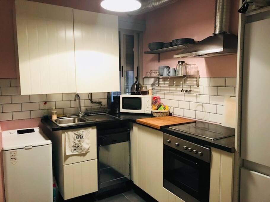 Fully equipped kitchen