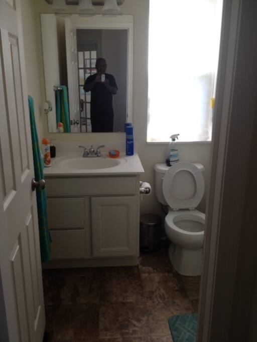 Private bathroom w/shower
and tub