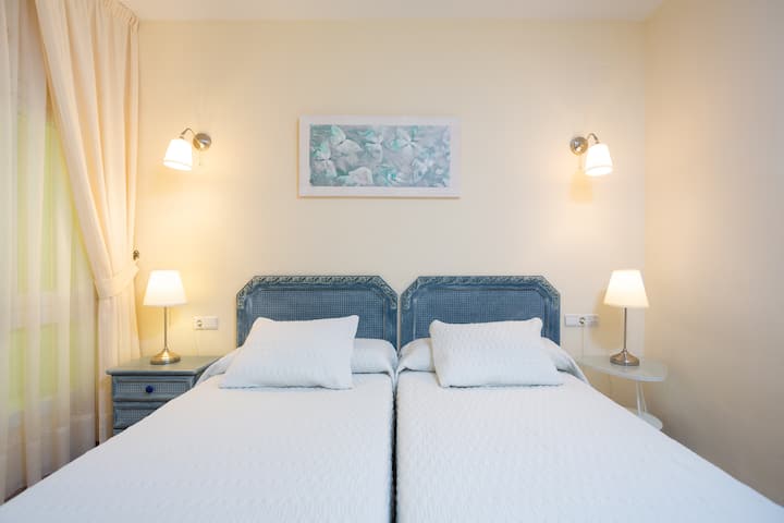 غرفة النوم 2