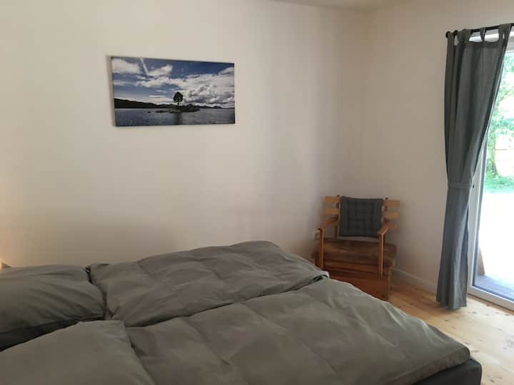 Bedroom 2 "Lake"